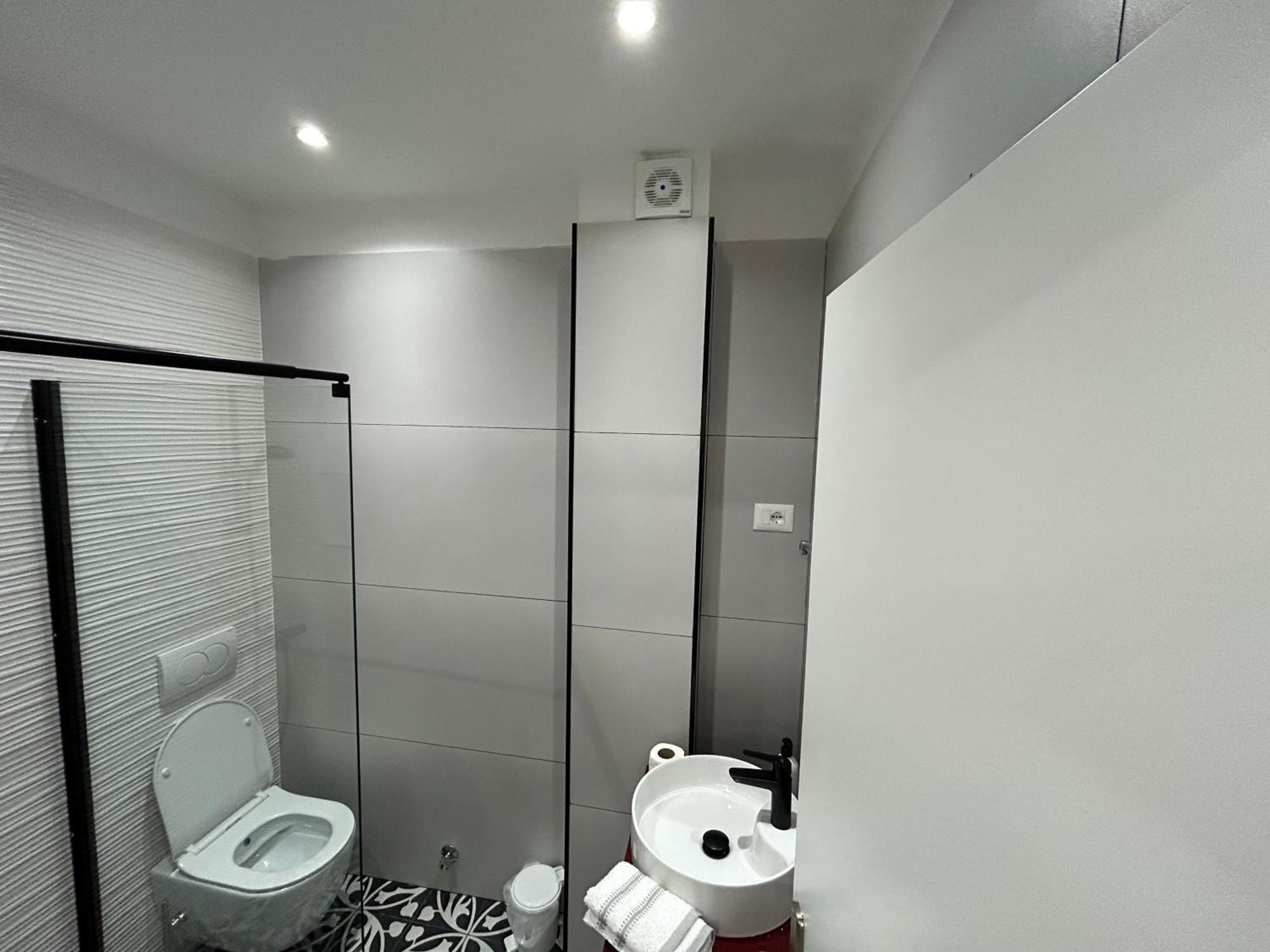 City Centre Rooms 4R Shkoder Luaran gambar